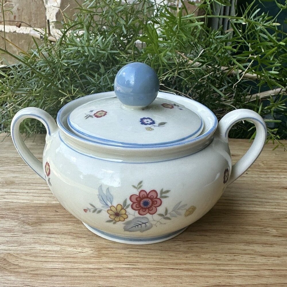 VTG Seltmann Weiden Bavaria Sugar Bowl Lid 4 Inch Porcelain Flower Motif Germany